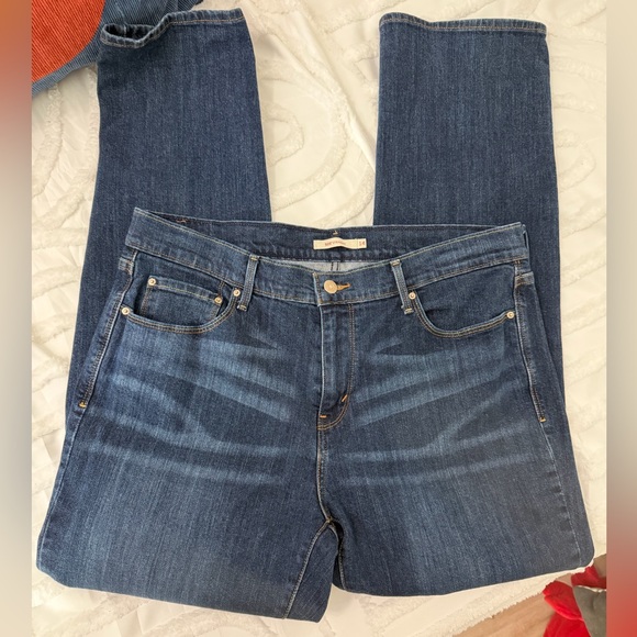 Classic Levi’s 505 Straight Denim Jeans - Picture 4 of 10